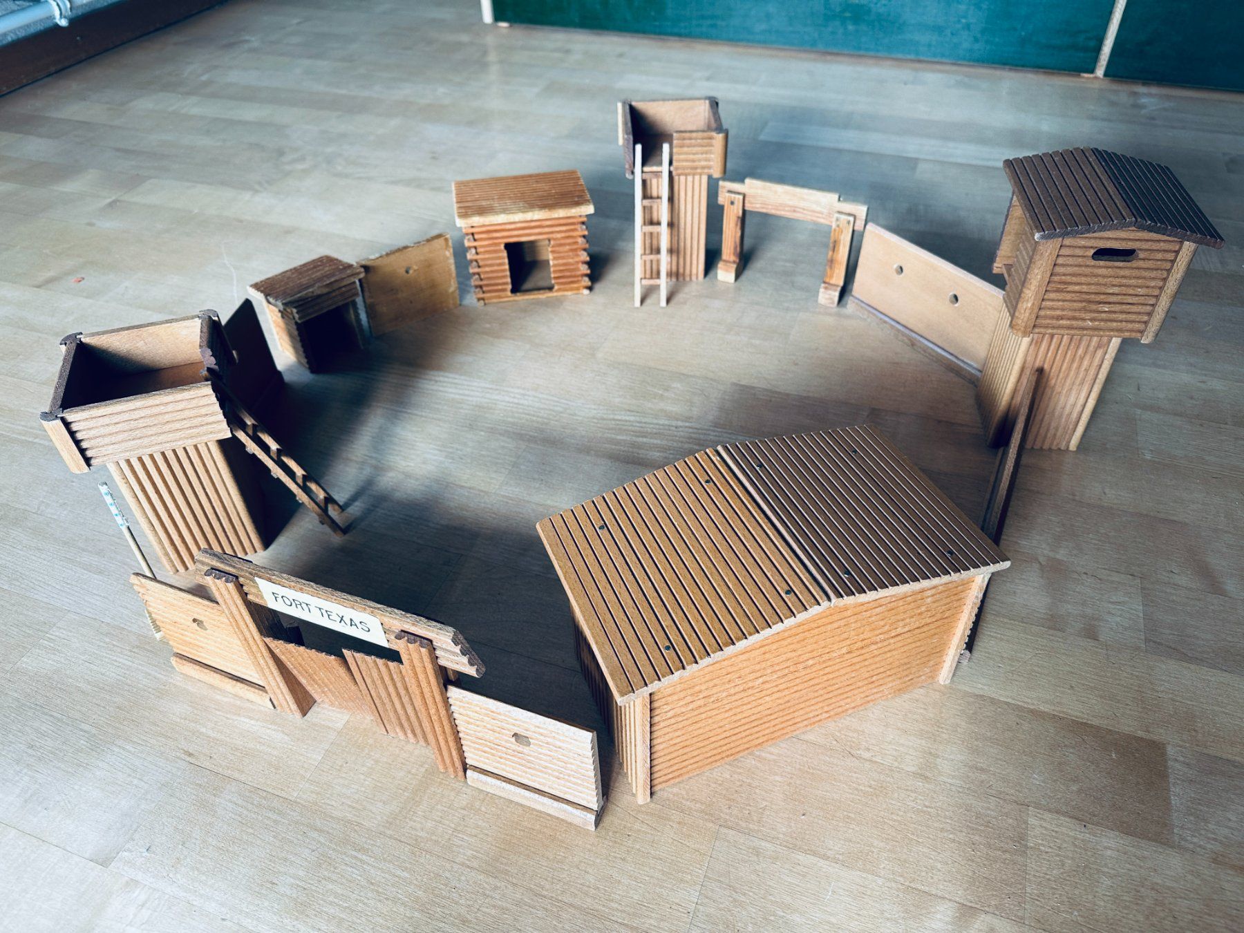Giocattoli: Wild Western Fort und Fort Texas – Usato da Meierskappel venduto da Marwig 1
