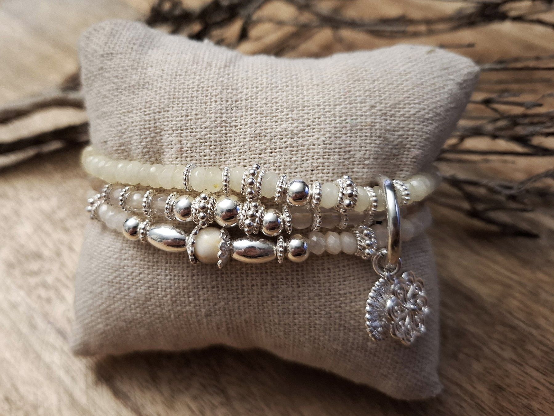 Bracciali & Braccialetti: ELENA - Jadearmband - Sterling Silber - écru – Nuovo e nell'imballaggio originale da Mühlethal venduto da nicita-modeschmuck 1