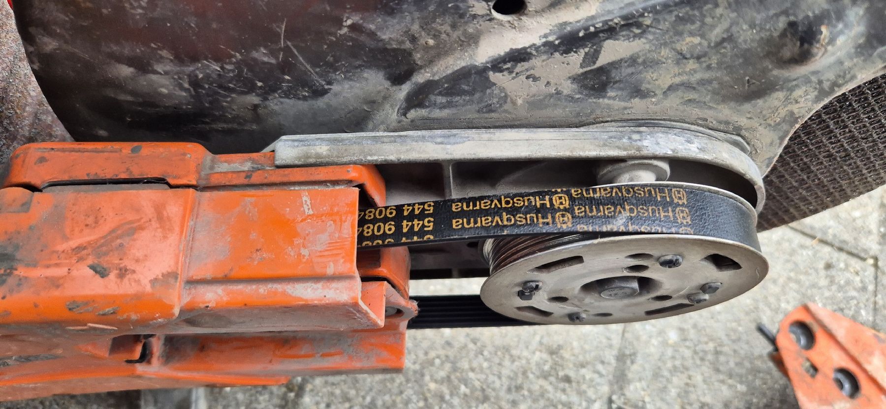 Husqvarna Scies: Husqvarna K960 350mm – D'occasion à Elsau par Mafell 6