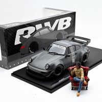 Porsche 911 RWB Bodykit Mit Akira Nakai Figur 2024 1/18 NEU