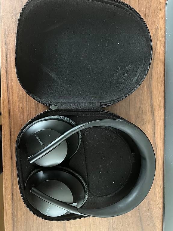 Cuffie: Bose NC 700 Kopfhörer – Usato da Grüningen venduto da gab_jdp5
