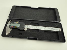 Digitale Schiebelehre mit LCD-Display, Messschieber, NEU