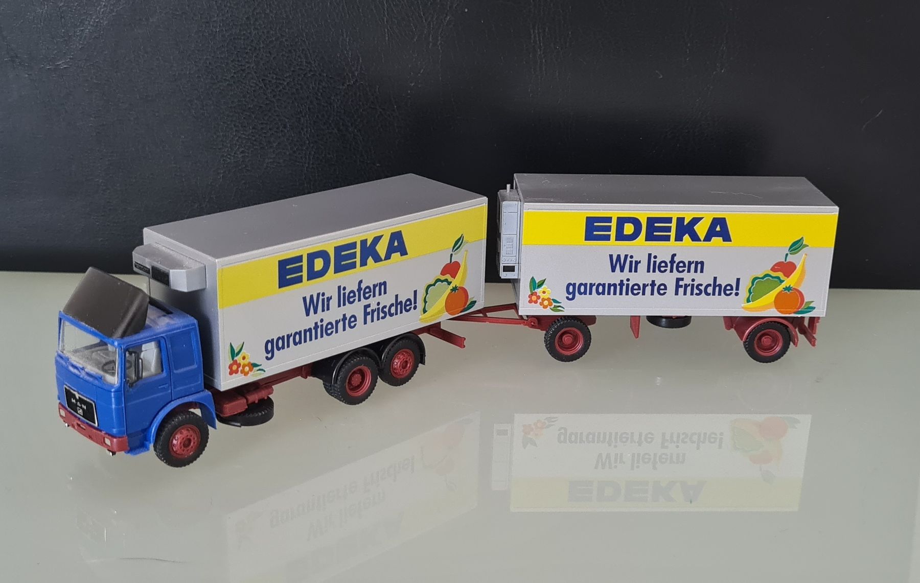 Herpa Modellini d'auto: Herpa Modell MAN LKW mit Anhänger – Usato da Uetendorf venduto da myhome12