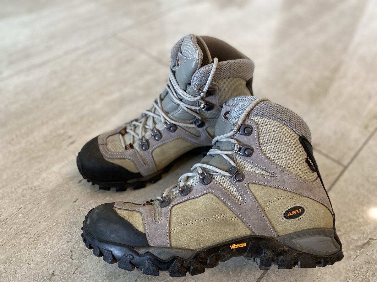 Aku Scarpe da uomo: AKU Bergschuhe Wanderschuhe Gr 38 – Usato da Birrwil venduto da Bendegriz 1