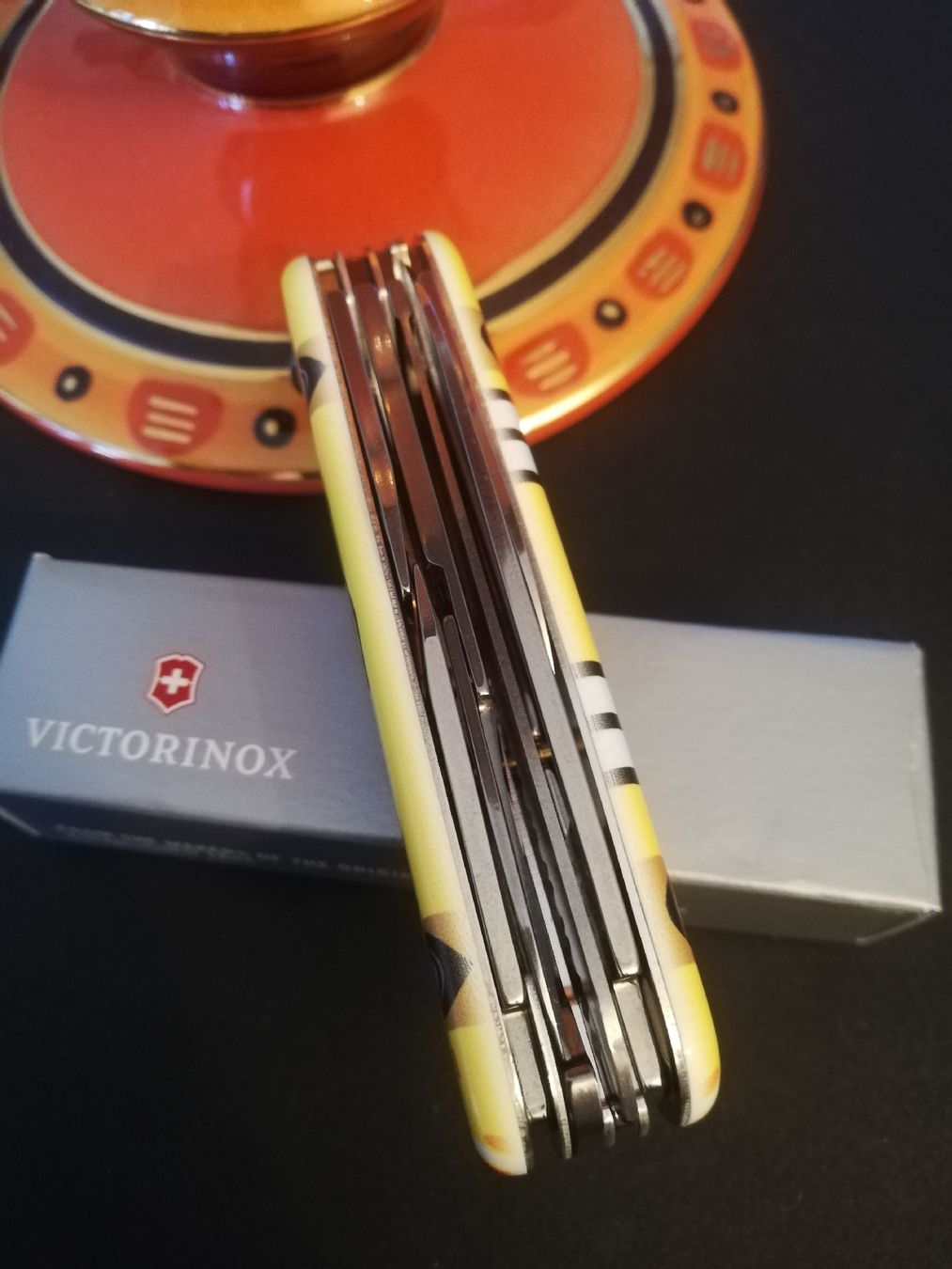 Victorinox Coltelli tascabile: Victorinox Huntsman Postauto Spez. Edition – Nuovo e nell'imballaggio originale da Balgach venduto da VicAlox 4
