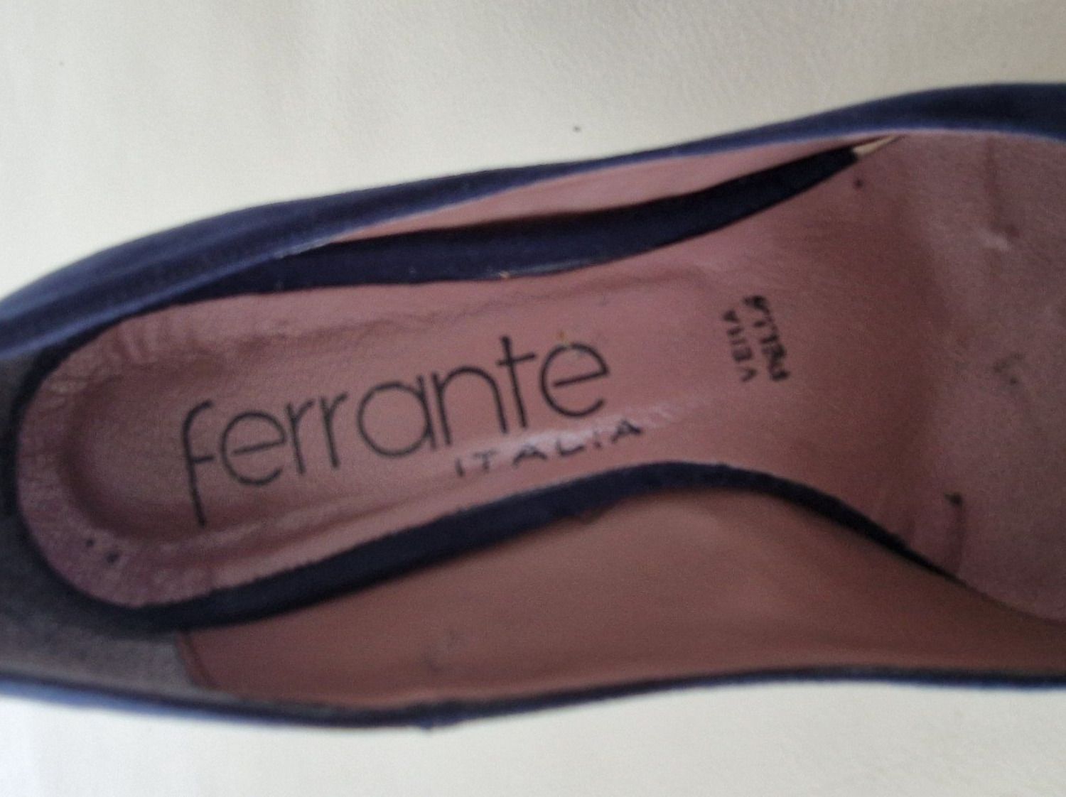 Damenschuhe: Damenschuhe Pumps Grösse 35 – Gebraucht aus Horgen von ren_65gp 4