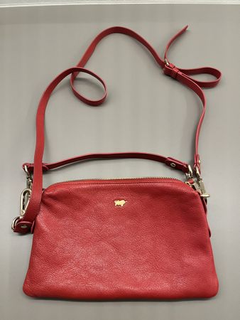 Braun Büffel Crossbody Bsg 25x16cm Leder rot, unbenutzt