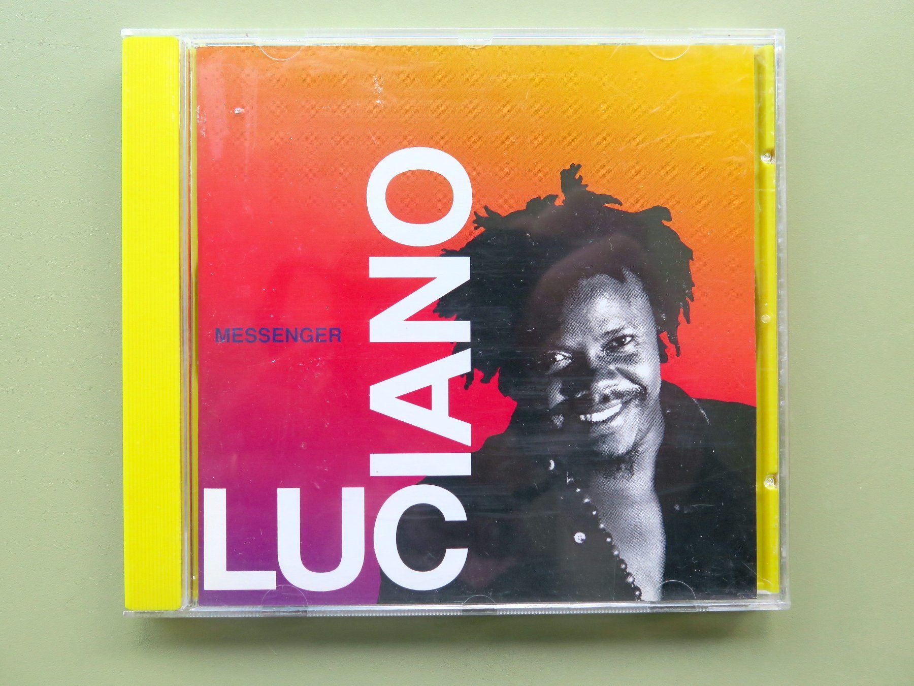 CD: (p) CD LUCIANO: Messenger, 1996 – Usato da Bern venduto da Balzamico