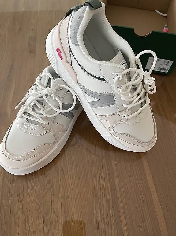 Scarpe da donna: Lacoste Sneaker Low !!!!NEU!!!! – Usato da Wil SG venduto da bea_zl8t