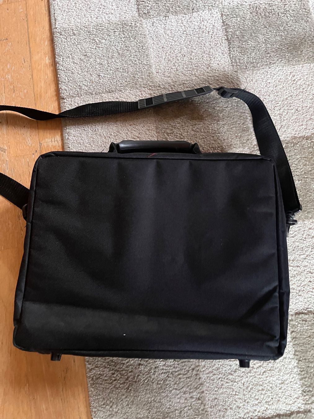 Borse: Feldheer Tasche Medium Warhammer koffer – Usato da Lauterbrunnen venduto da jul_5jfm 1