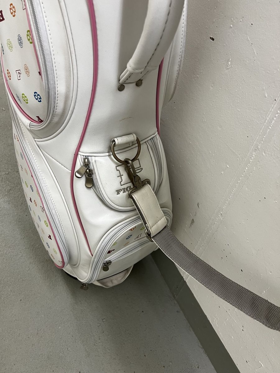 Borse: Stylish Golf Bag - White with Pattern - Great Condition! – Usato da Zürich venduto da yin_qf7f 2