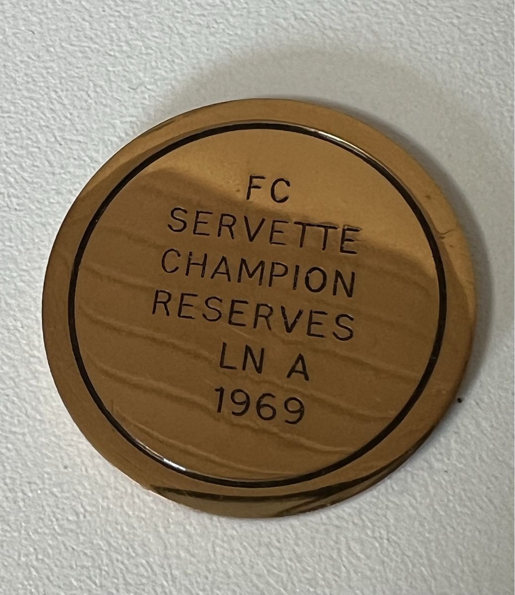 Waltham Orologi: Servette FC Genève, objets de collections – Usato da Crassier venduto da Stickmoo 8