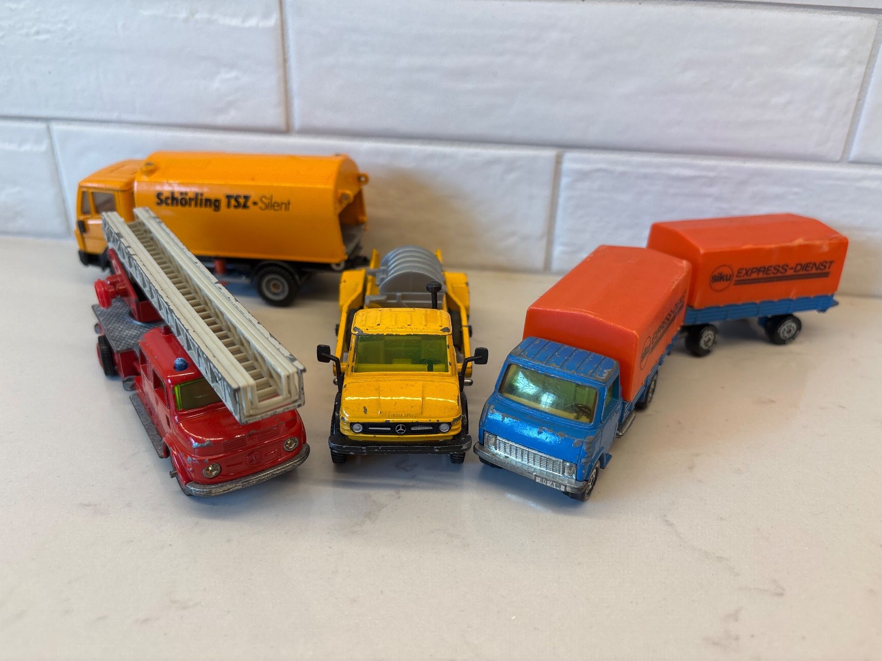 Siku Modellbausätze & Standmodelle: Siku lot de camions usagés – Gebraucht aus Gollion von Hampton 3