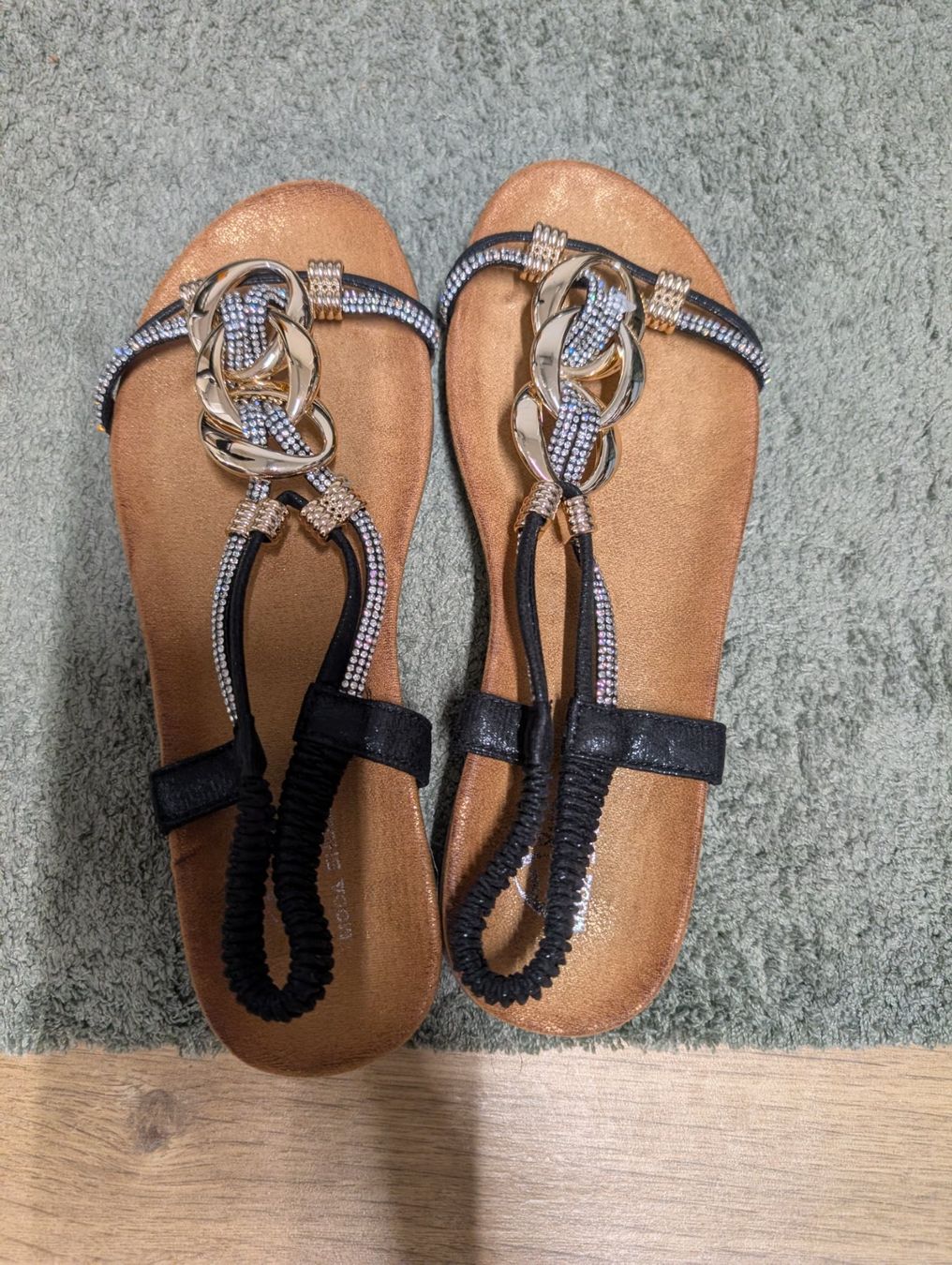 Chaussures femmes: Sandalen – D'occasion à Duggingen par cri_76mj 1