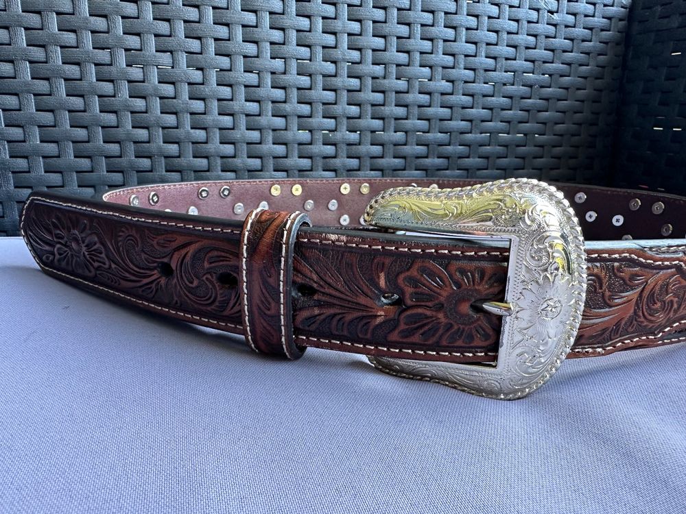 Ariat 1" Embossed Concho Belt Tan MD (34" Waist - Foto 7