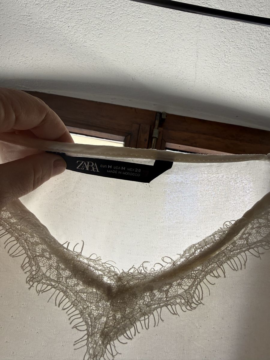 Zara Tops: Top blanc Zara – Gebraucht aus Vevey von lol_kfp8 3