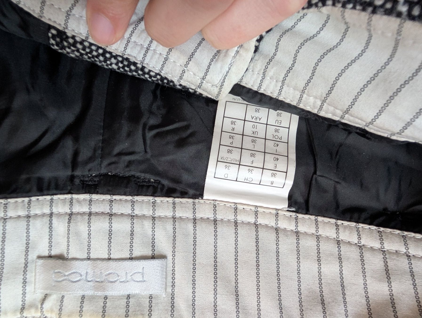 Promod Pantaloni: PROMOD elegant sexy shorts – Usato da Zermatt venduto da msz_nb9h 1