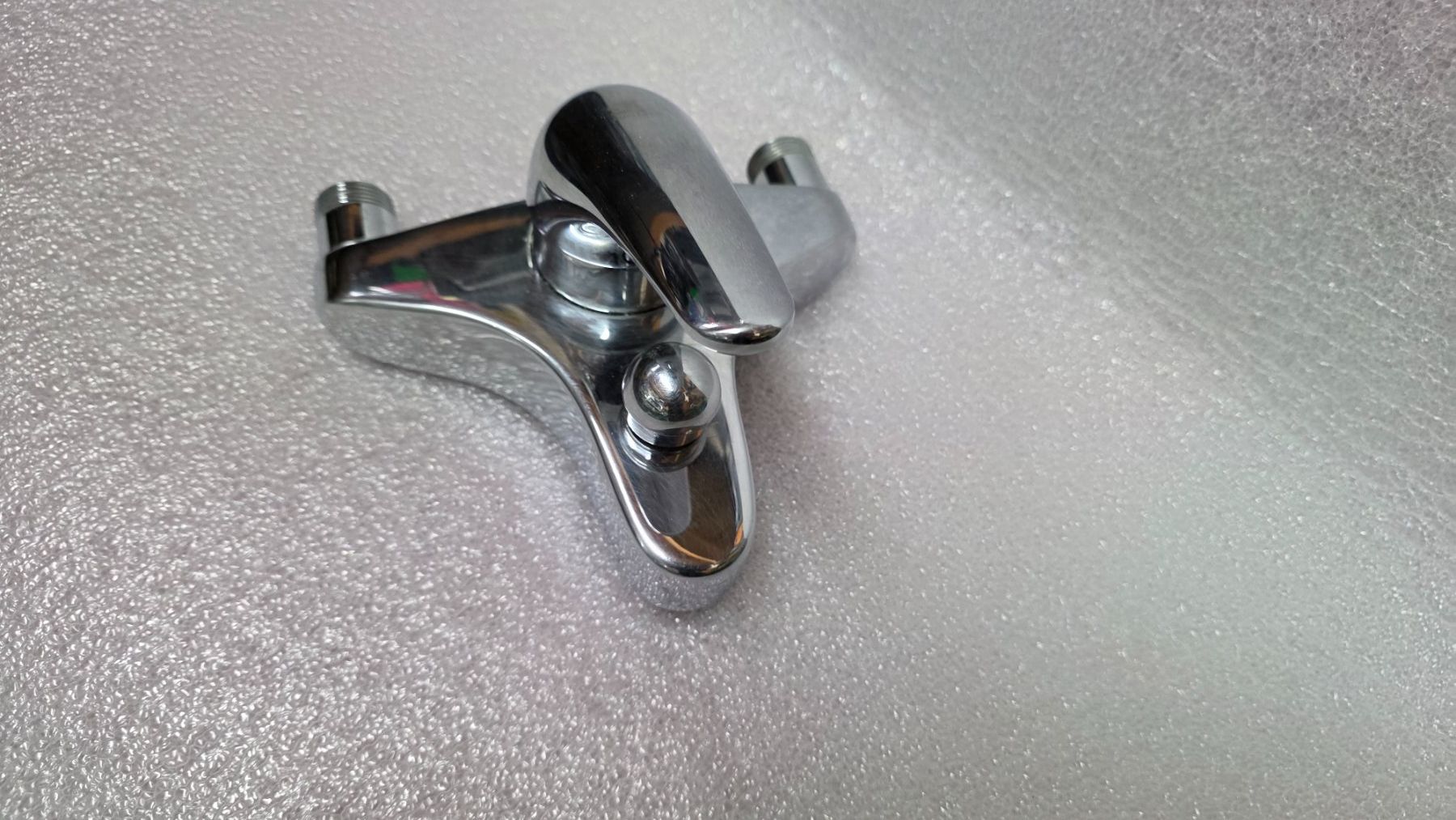 Armaturen: Melangeur de bain – Gebraucht aus Bionnens von Meg011