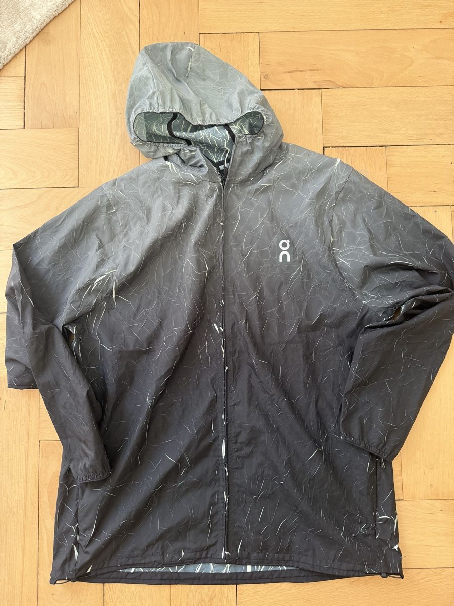 Giacche: On Jacket (L) – Usato da Bern venduto da Laufsport3000