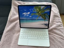 Apple iPad Pro 12.9 M1 256GB + Magic Keyboard + Pencil