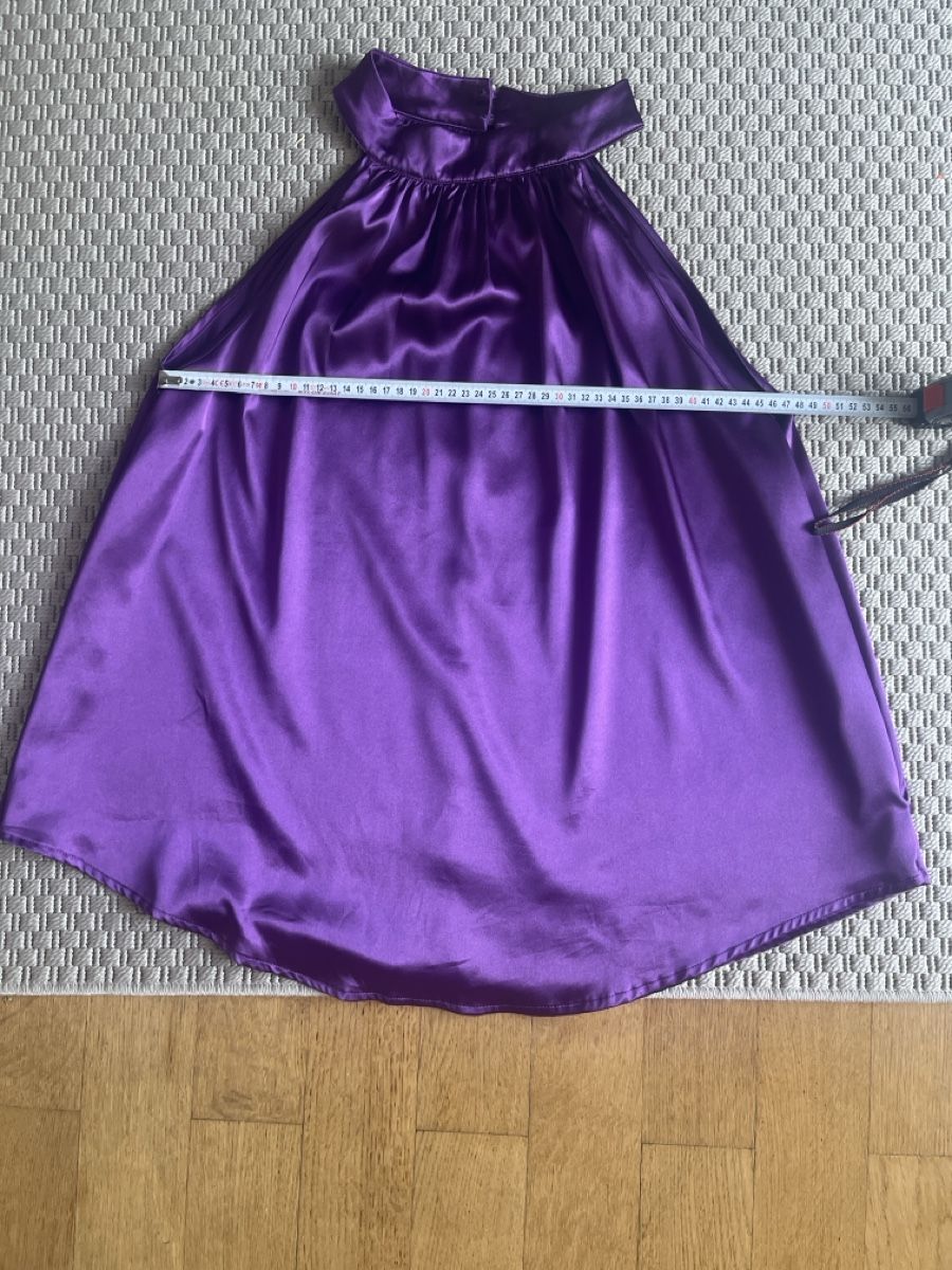 Tops: Neckholdertop, lila, glänzend, XL – Gebraucht aus Solothurn von Bobesch08 5
