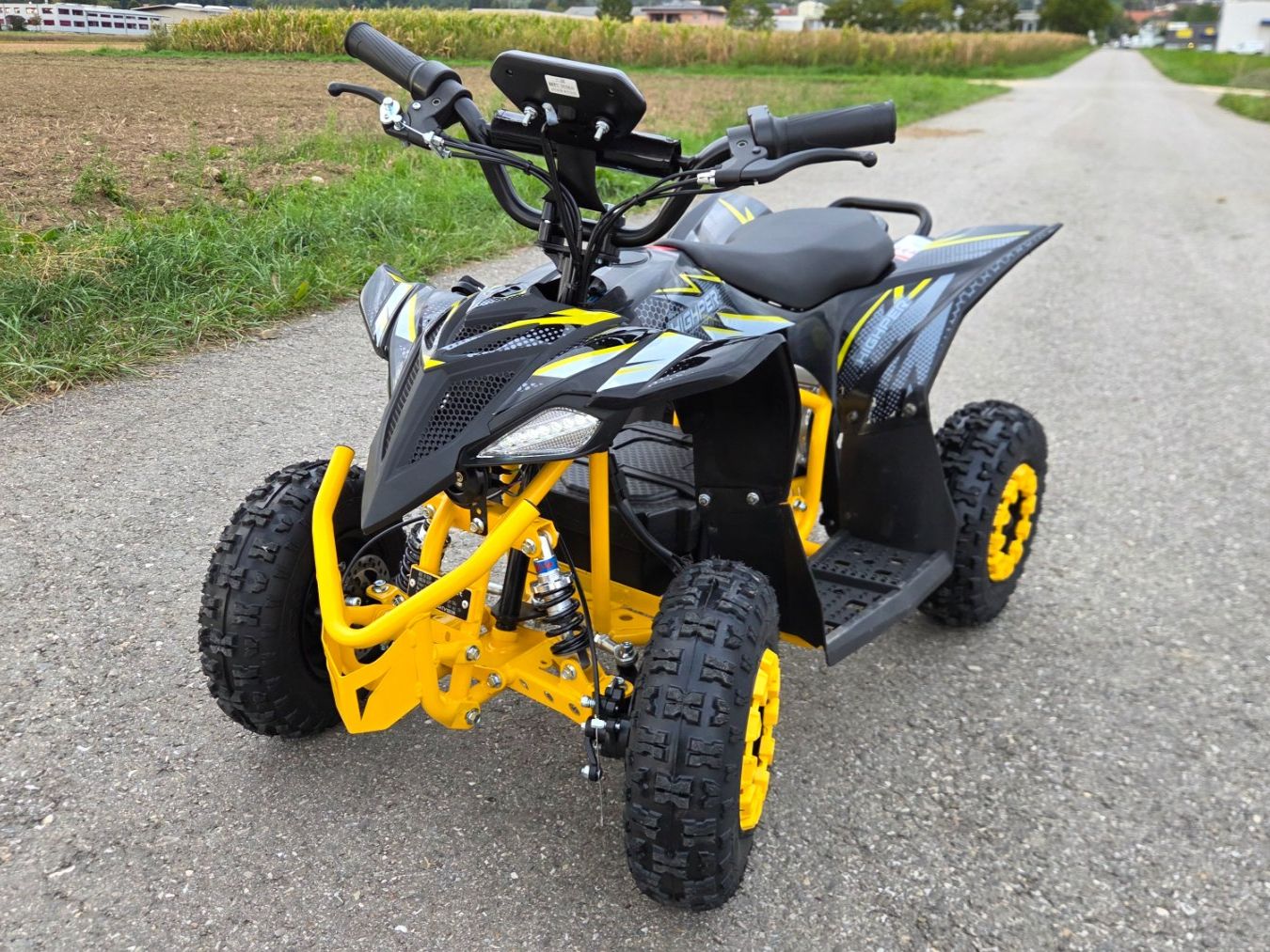 Veicoli per bambini: Kinder Elektro Quad – Nuovo e nell'imballaggio originale da Selzach venduto da Fiutschy