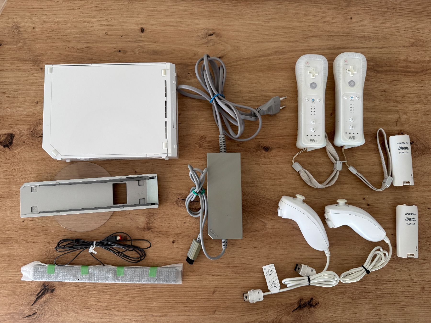 Nintendo Console: Nintendo Wii Konsole mit Zubehör – Usato da Biberist venduto da etesummer