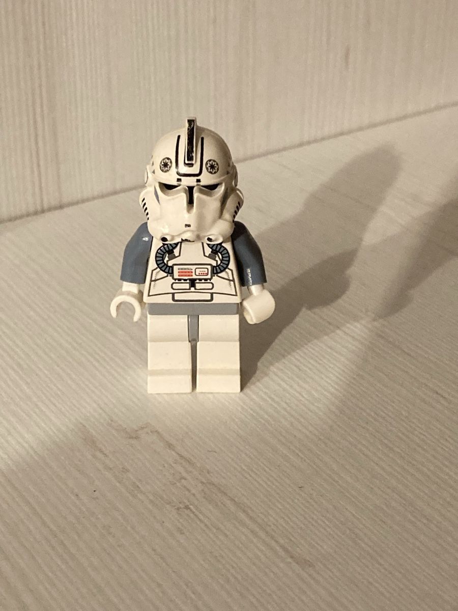 Lego Giocattoli: LEGO Star Wars Clone Trooper V-Wing Pilot Minifigur – Usato da Schafisheim venduto da mic_79dx