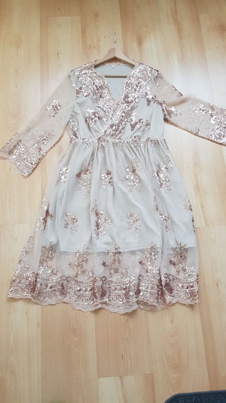 Vestiti: Schönes Festkleid Gr.XL – Nuovo e nell'imballaggio originale da Schöfflisdorf venduto da CrRG21 1