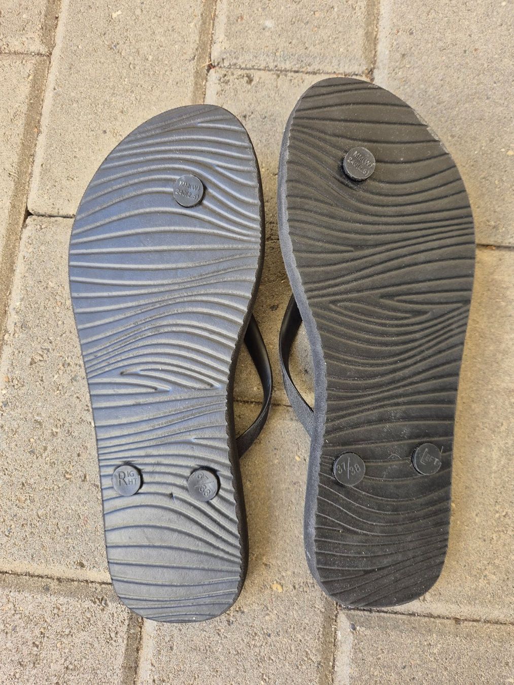 Decathlon Scarpe da uomo: Flip-Flops, Decathlon Gr. 37/38 – Nuovo e nell'imballaggio originale da Uitikon Waldegg venduto da AnjS27 1