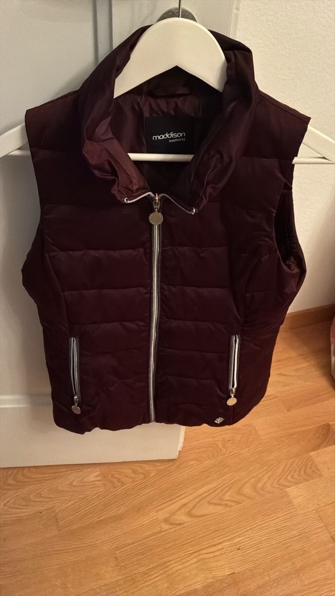 Maddison Gilets & Westen: Maddison Weste – Neu (gemäss Beschreibung) aus Liebefeld von Dasca_96
