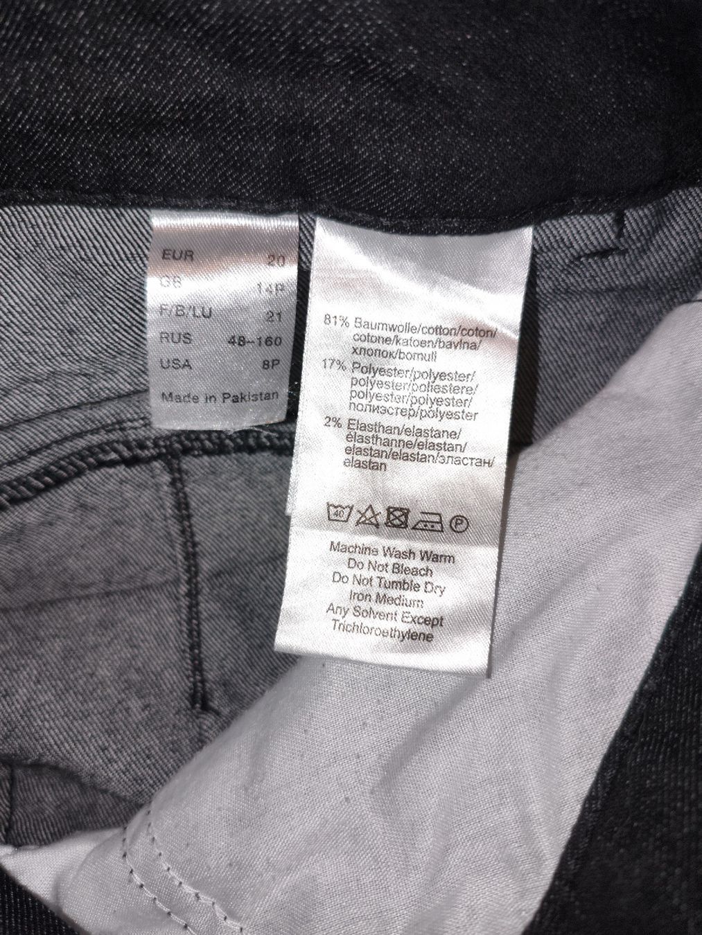 Jeans: Schwarze Jeans – Usato da Eschikofen venduto da anj_98vh 4