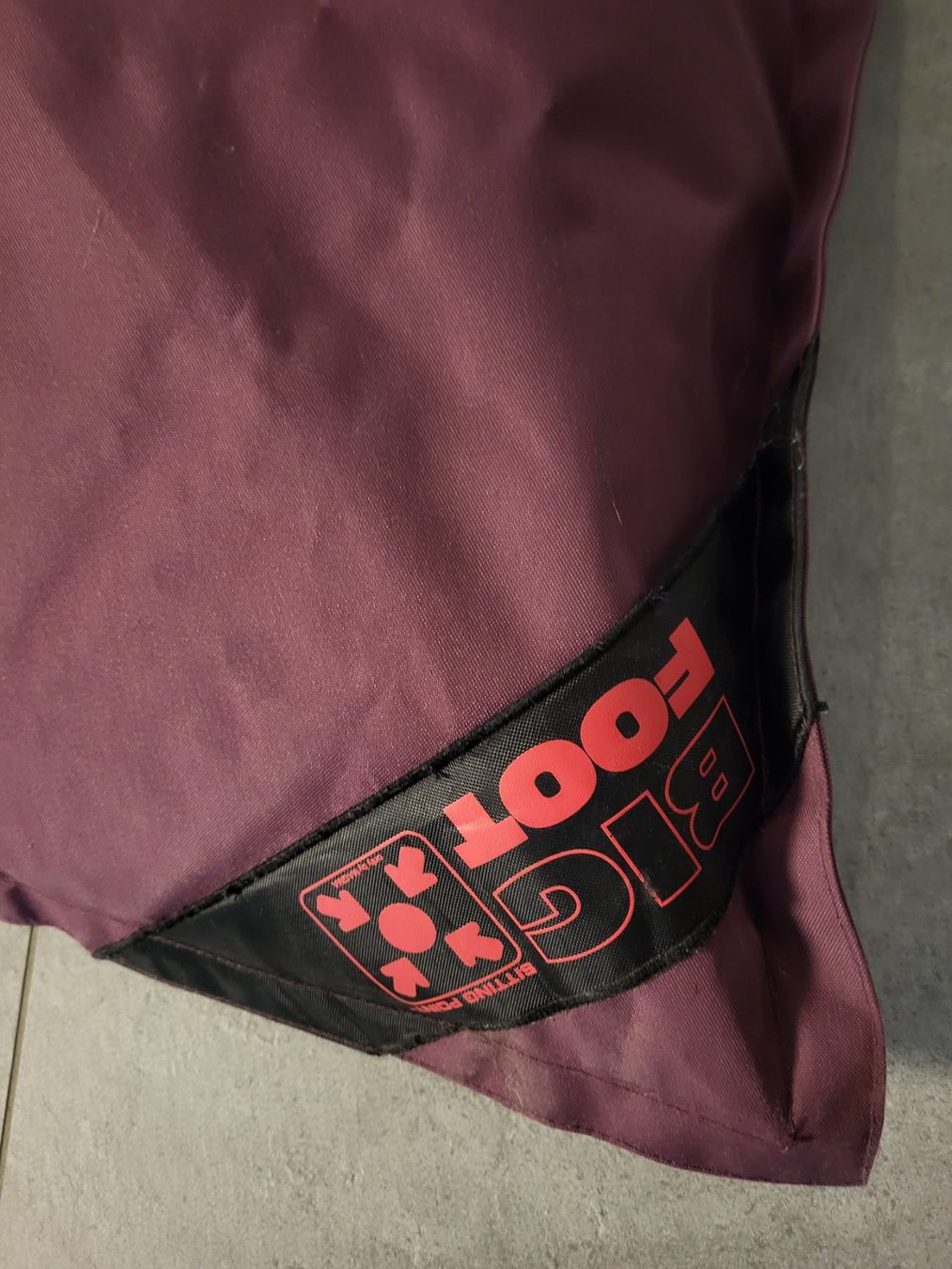 Casette da giardino & serre: Pouf Géant "Foot Big" Pour Se Détendre – Usato da Verossaz venduto da Couchcouch 1