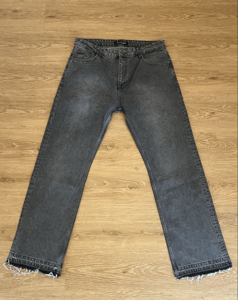 Pantaloni: 2Y Flared Jeans – Nuovo (secondo la descrizione) da Sarnen venduto da flo_25mp