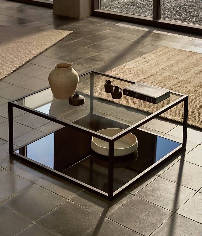 Tables: Magnifique table basse  – D'occasion à Lausanne par ain_kpj8 2