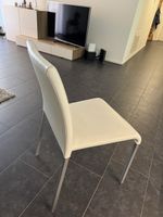 Kunst Lederstühle weiss