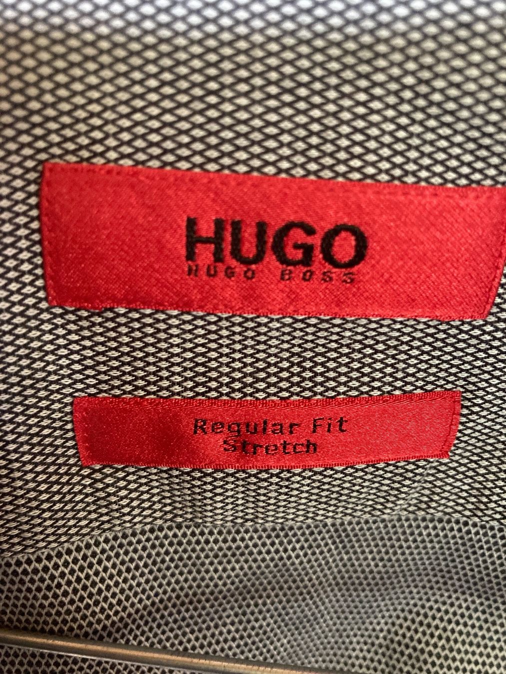 Hugo Boss Hemden: Hemd Grösse 40 Hugo Boss – Gebraucht aus Turbenthal von littledevil71 2
