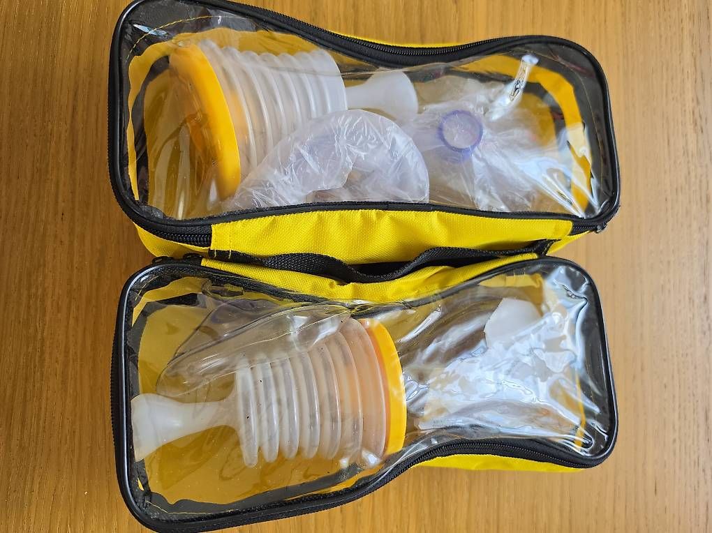 Kit di pronto soccorso: Erste Hilfeset Anti-Erstickungsgerät – Nuovo (secondo la descrizione) da Andelfingen venduto da Cornelia.