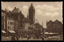 Basel, Marktplatz mit Marktbetrieb, Turm