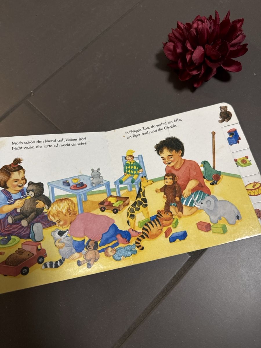 Libri: Kinderbuch Spielen zu Hause – Usato da Zürich venduto da Belisimo 1