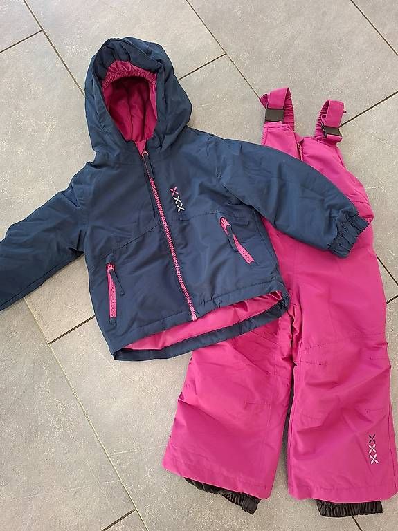 Lotti & Set di vestiti: Jacke und Hose Gr. 86/92 – Usato da Andwil TG venduto da Dorro 2