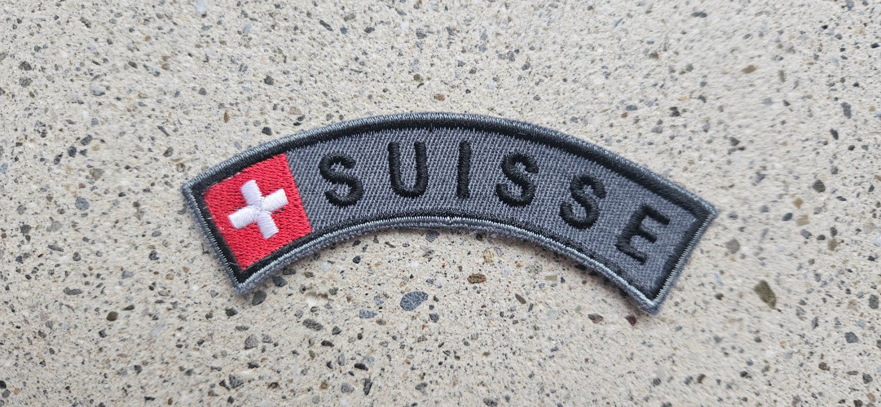 Schweizer Armee Placchette & Badge: *** Bogen Suisse *** – Nuovo e nell'imballaggio originale da Riedholz venduto da fr_sIruP