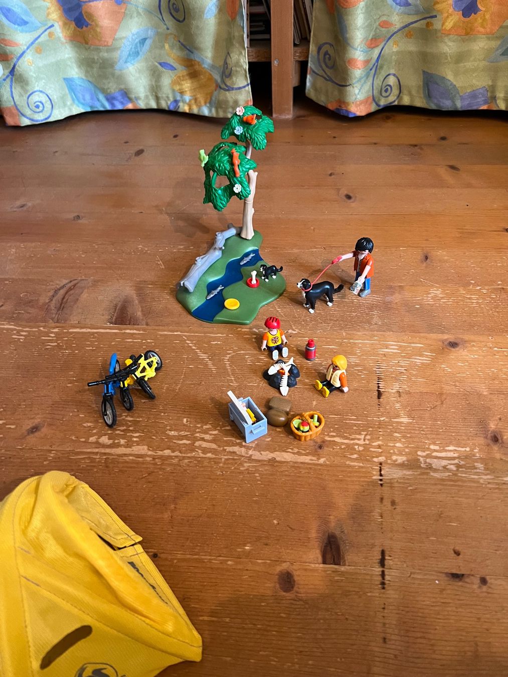Playmobil Giocattoli: Playmobil Camping am Fluss – Nuovo (secondo la descrizione) da Winterthur venduto da lan_7vmz 1