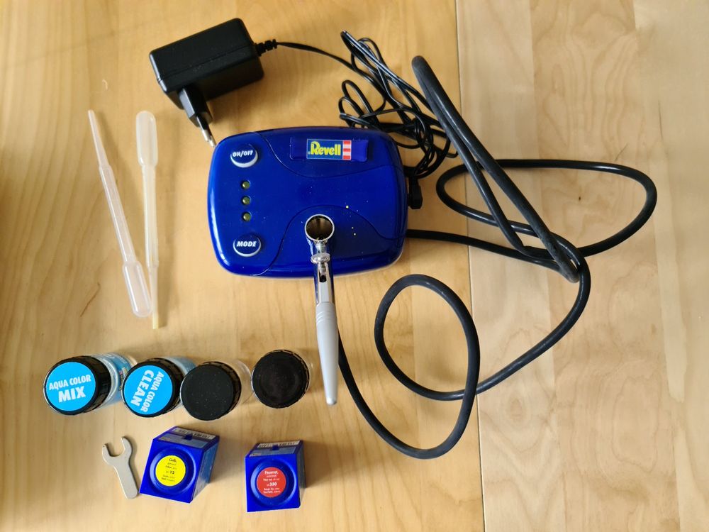 Revell 39199 Airbrush Basic Set mit Kompressor Kaufen auf Ricardo
