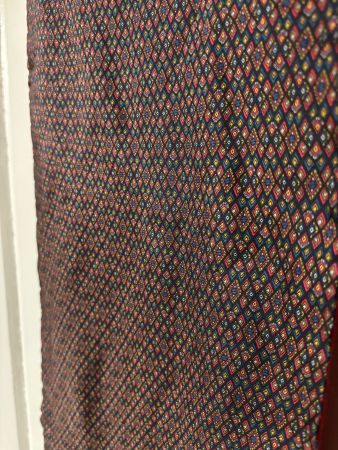 Vintage 100% Seide Schal, dunkle Farben, Seidenschal