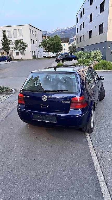 VW Automobili: Golf 4 1.6 16V – Usato da Seewen SZ venduto da naz_5bbk 1