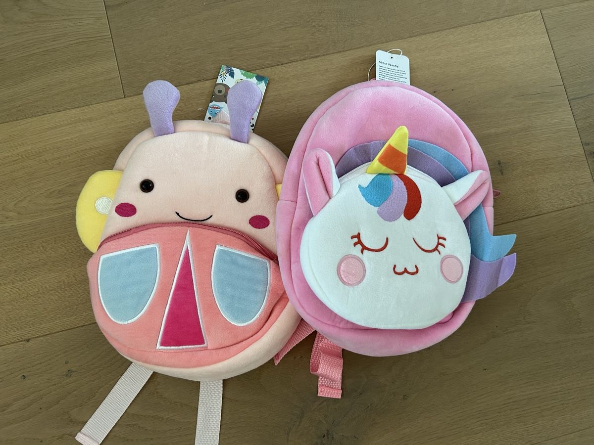 Sacs & sacs à dos: 2 kinderrucksack neu – Neuf avec emballage d'origine à Rümlang par Jennyanna