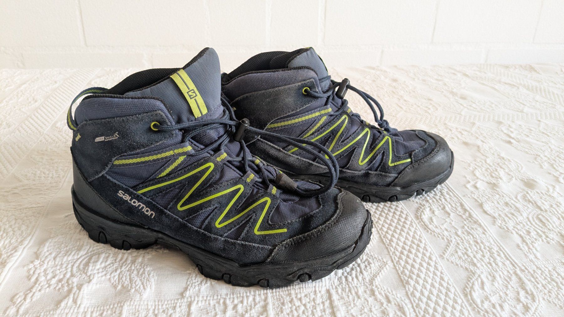 Salomon Scarpe per ragazzi: Wanderschuhe Salomon  Gr. 38 2/3 – Usato da Adliswil venduto da bibuubib