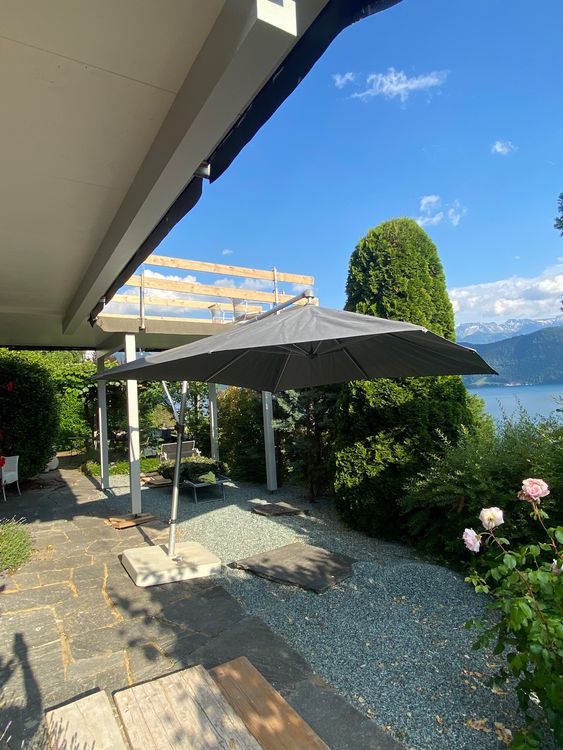 Riesiger Sonnenschirm, Top Qualität, fast neu Kaufen auf Ricardo