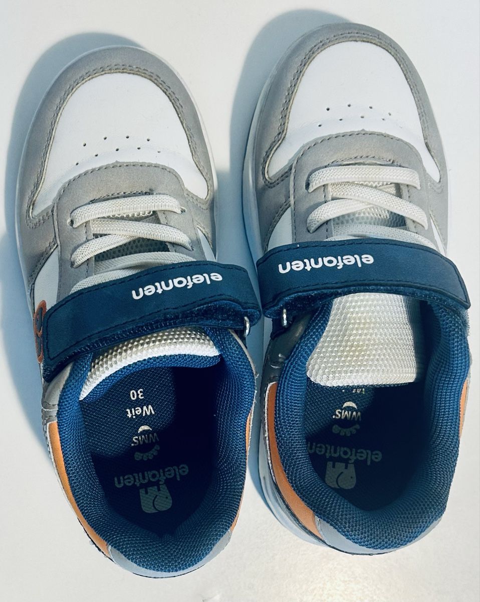 Elefanten Schuhe für Jungen: Turnschuhe Elefanten, Gr. 30 – Neu (gemäss Beschreibung) aus Riedholz von Abendsonne 1